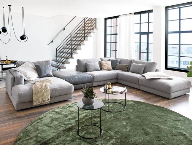 Moderne Stoffsofas konfigurieren und online bestellen